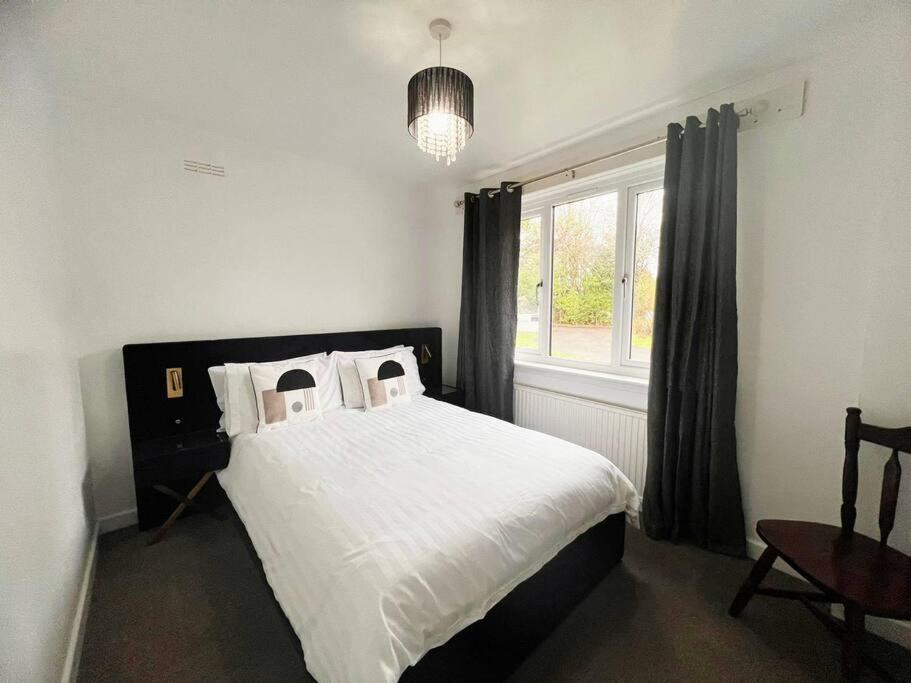 Shared House In Central Location אינברנס מראה חיצוני תמונה
