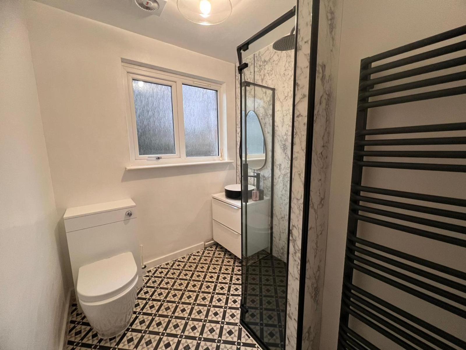 Shared House In Central Location אינברנס מראה חיצוני תמונה