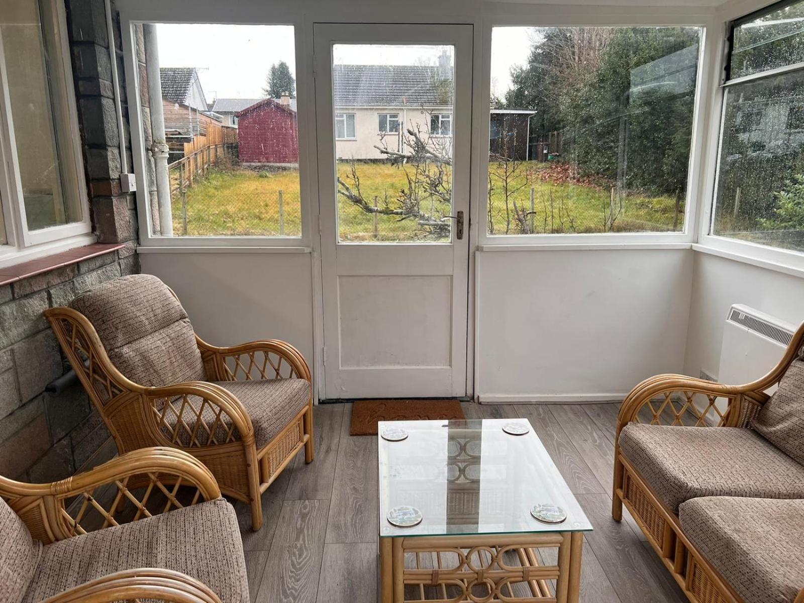 Shared House In Central Location אינברנס מראה חיצוני תמונה