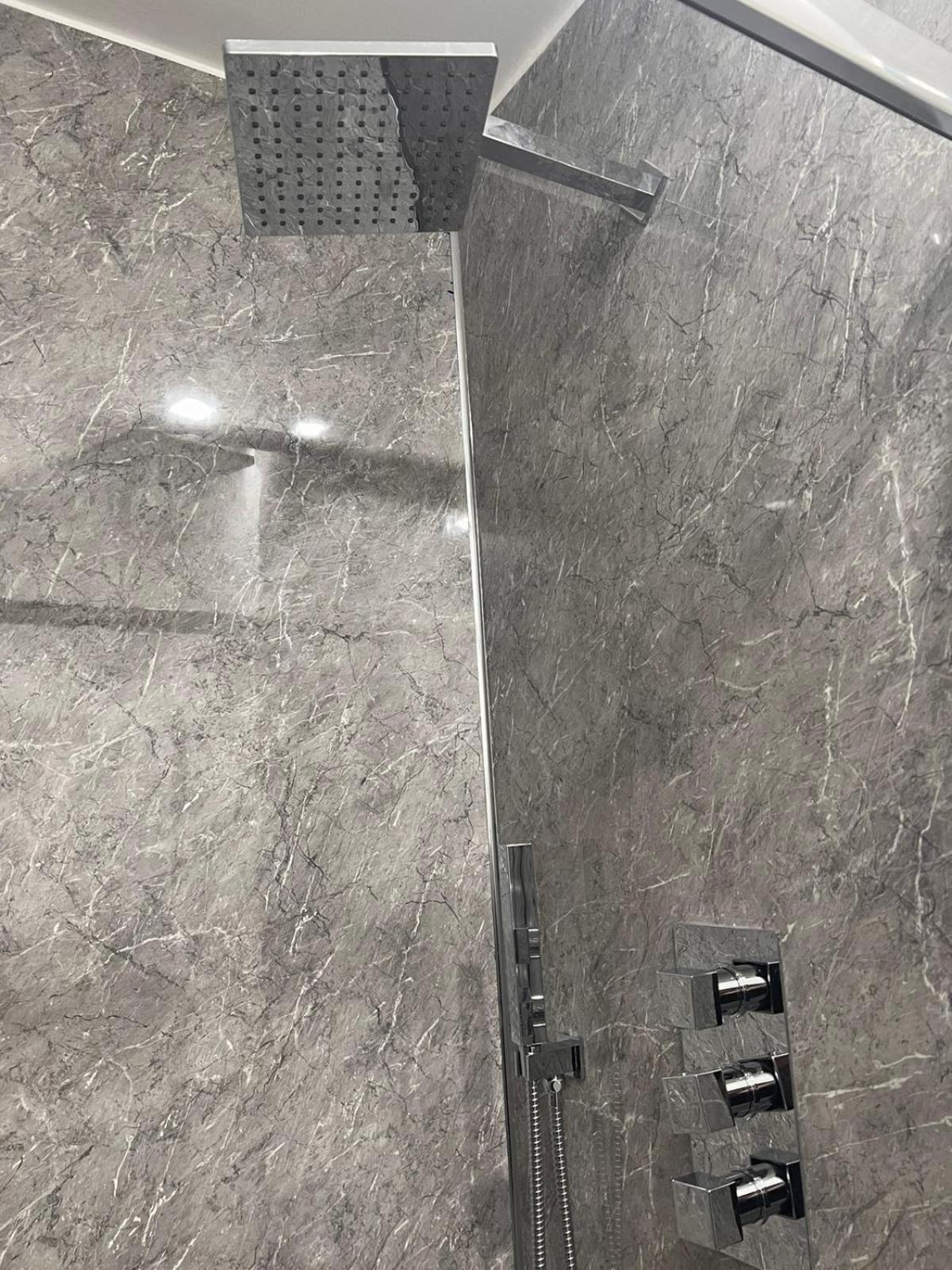 Shared House In Central Location אינברנס מראה חיצוני תמונה