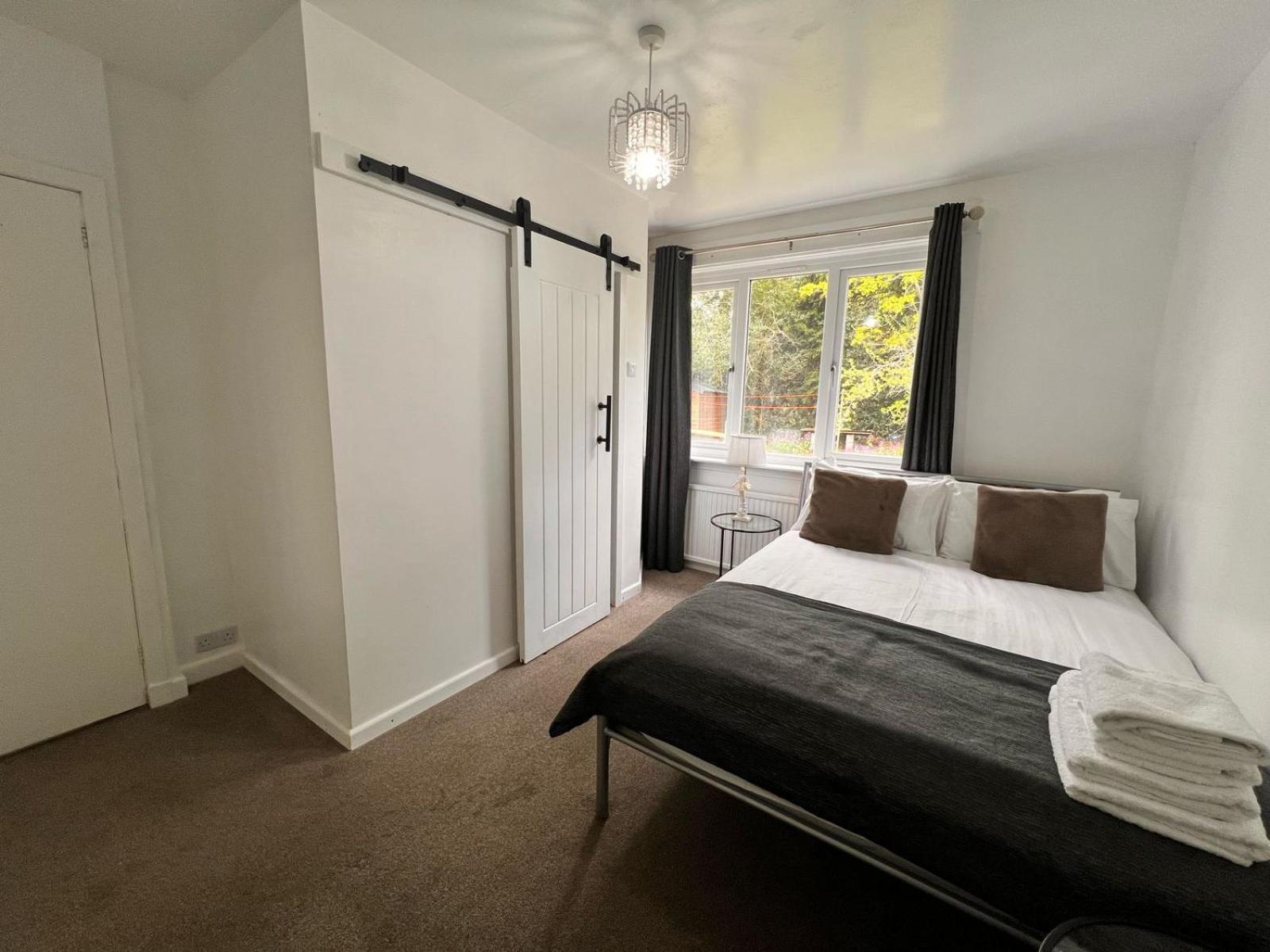 Shared House In Central Location אינברנס מראה חיצוני תמונה